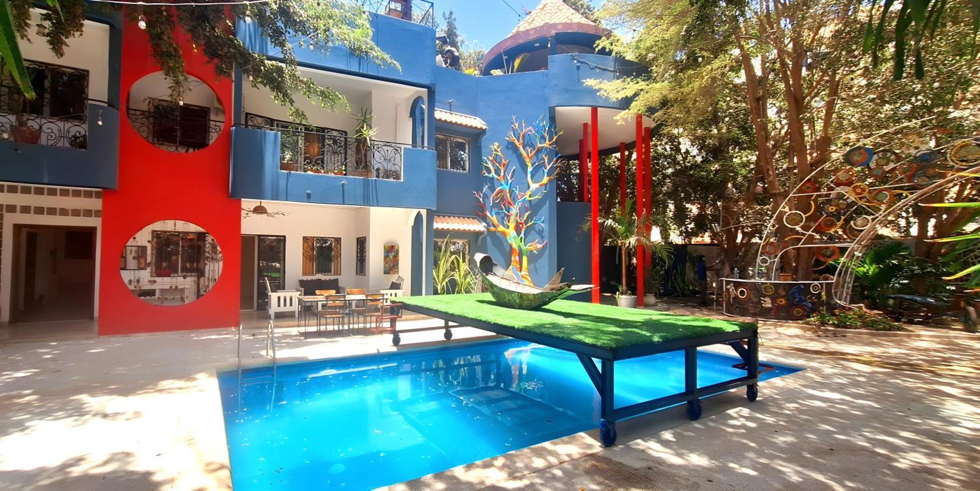 Loman Art Hotel Dakar Buitenkant foto